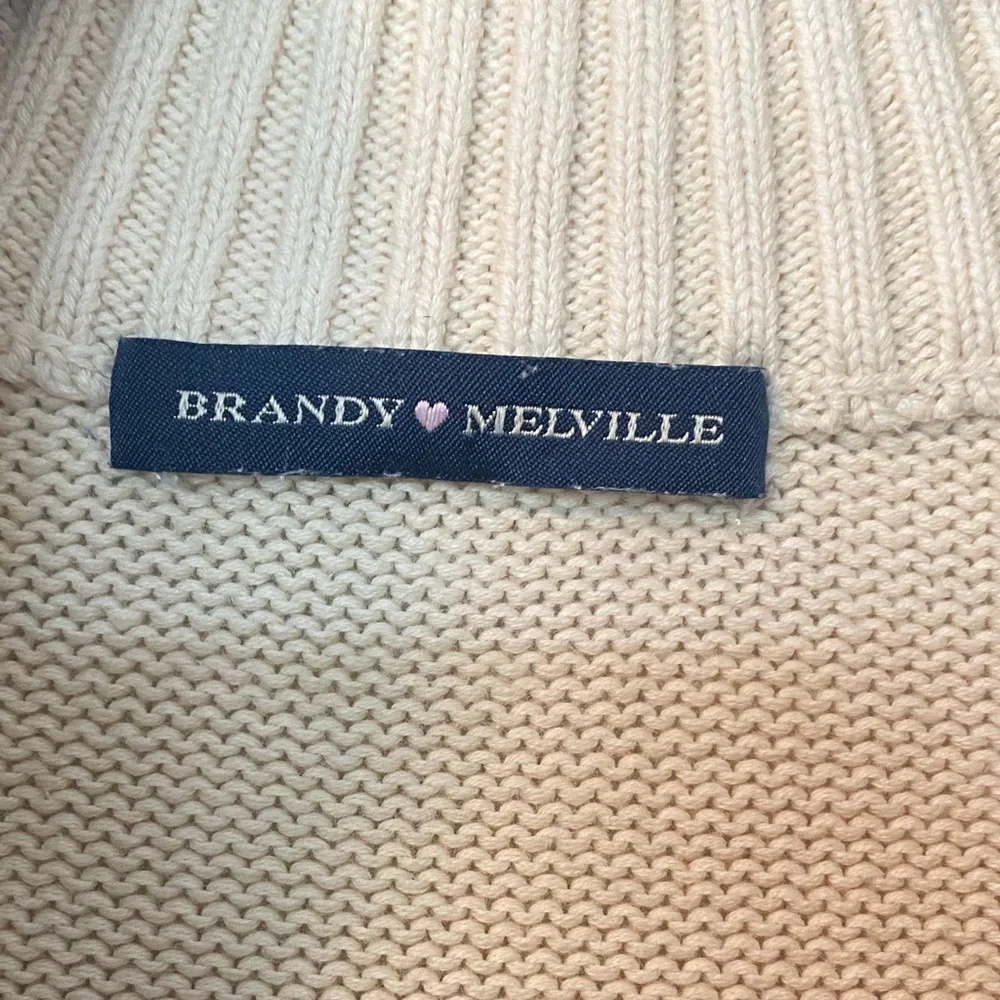 Brandy Melville Aleah Cream and Black  Zip-Up Sweater - Picture 2 of 10